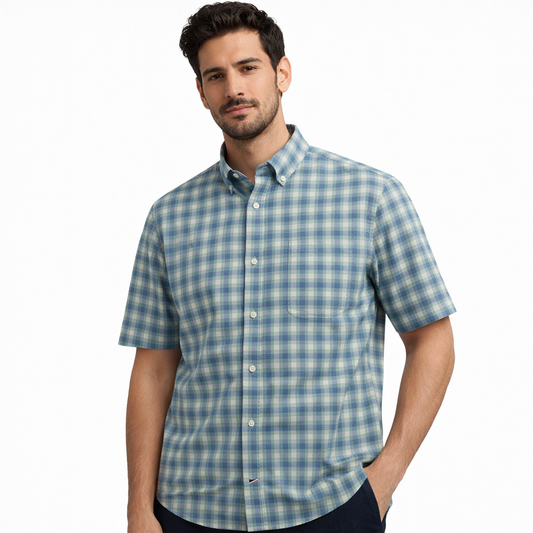 Tommy Hilfiger Men's Plaid Short Sleeve Button Up Shirt